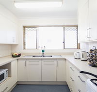 Vickery House 8 Bedroom Flat - Port Augusta Accommodation