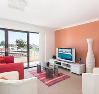 Villa Capri 3 Just a Hop Skip and Jump to Bowling Club - Port Augusta Accommodation