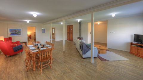Village Stays Coldstream Gallery Bungalow - Port Augusta Accommodation 0