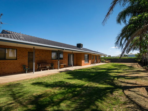 Vineyard Retreat Mildura - Port Augusta Accommodation 2