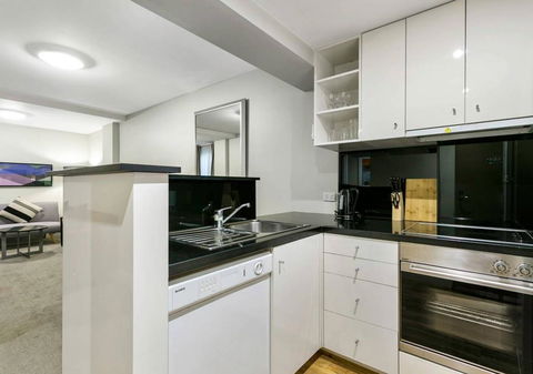 Walk To The MCG, The Tan, Botanic Gardens & Train - Port Augusta Accommodation 1