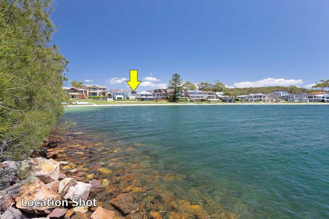 Wanda Waterfront Retreat - Beautiful Beach House - Port Augusta Accommodation 0