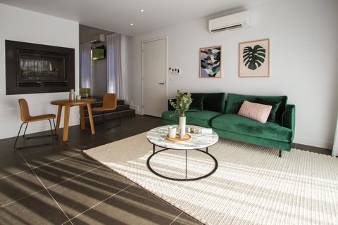 Hepburn Springs Escape - Port Augusta Accommodation 9