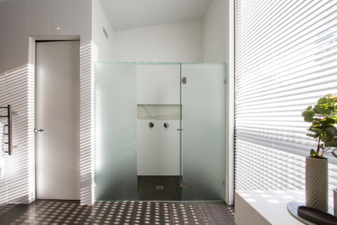 Hepburn Springs Escape - Port Augusta Accommodation 16