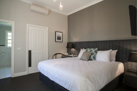 Oscar\'s On The Yarra - Port Augusta Accommodation 3