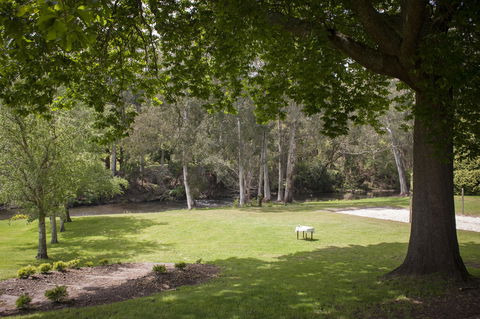 Oscar\'s On The Yarra - Port Augusta Accommodation 6