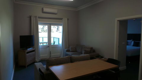 Oscar\'s On The Yarra - Port Augusta Accommodation 21