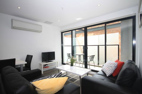 RNR Serviced Apartments North Melbourne - Port Augusta Accommodation 8