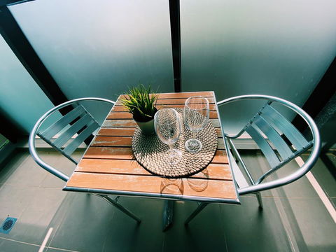 RNR Serviced Apartments North Melbourne - Port Augusta Accommodation 4