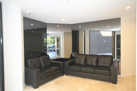 RNR Serviced Apartments North Melbourne - Port Augusta Accommodation 17
