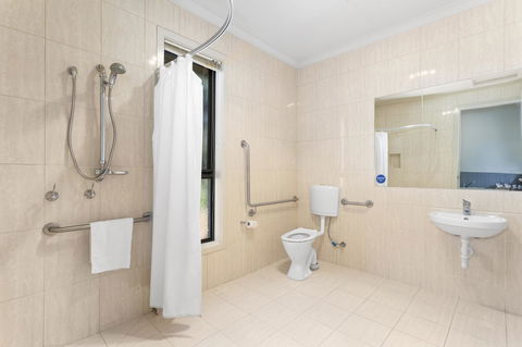 Quality Hotel Point Cook - Port Augusta Accommodation 1
