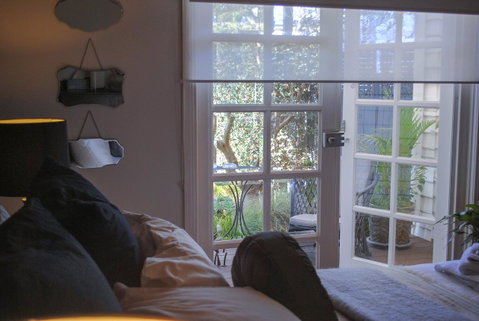 Bed Of Roses - Port Augusta Accommodation 33