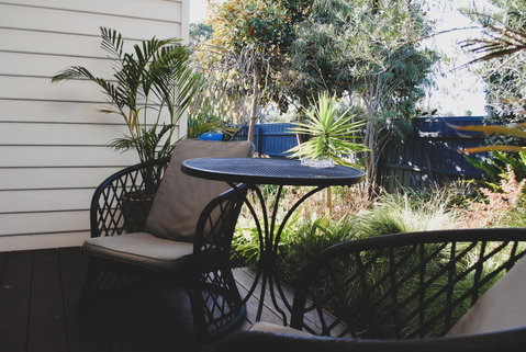 Bed Of Roses - Port Augusta Accommodation 25