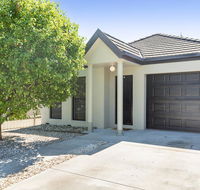 Black Lotus Townhouse - Port Augusta Accommodation