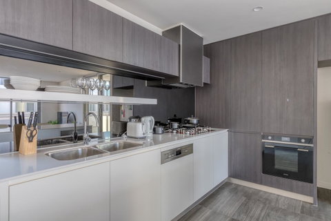 Docklands Waterfront Luxury Villa - Port Augusta Accommodation 31