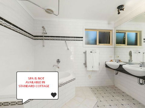 Cottages For Two - Port Augusta Accommodation 0