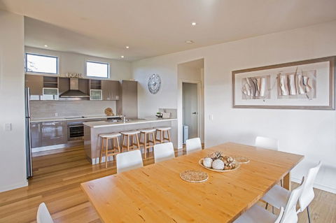 Saltwater Breeze Retreat - Port Augusta Accommodation 5