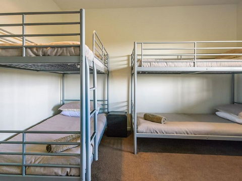 Saltwater Breeze Retreat - Port Augusta Accommodation 21