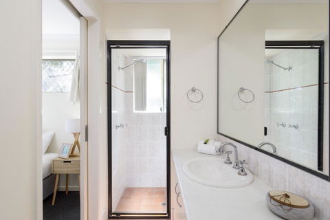 Rainbow Getaway Holiday Apartments - Port Augusta Accommodation 8