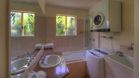 Rainbow Getaway Holiday Apartments - Port Augusta Accommodation 29