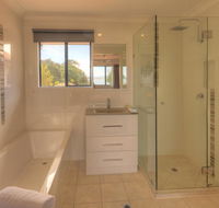 Dolphin Waters - Port Augusta Accommodation