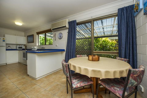Magnetic North Apartment 1 - Port Augusta Accommodation 5