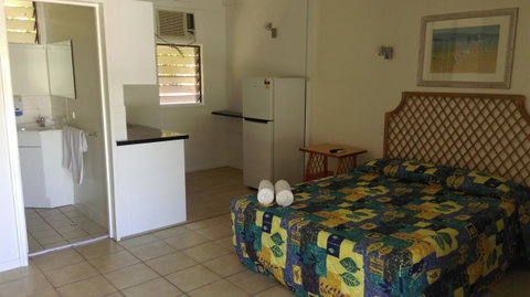 Amaroo On Mandalay, Magnetic Island - Port Augusta Accommodation 1