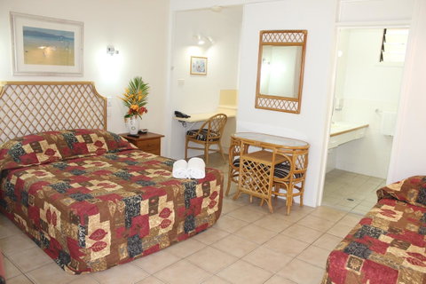 Amaroo On Mandalay, Magnetic Island - Port Augusta Accommodation 16