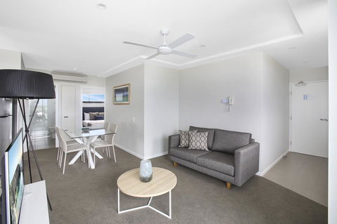 Direct Collective - Sea Breeze Mooloolaba - Port Augusta Accommodation 22