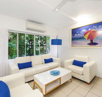 By The Sea Port Douglas - Port Augusta Accommodation