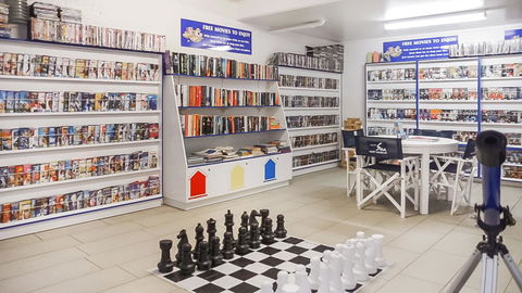 By The Sea Port Douglas - Port Augusta Accommodation 23