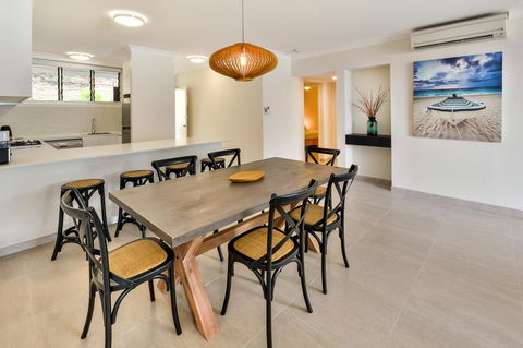 Frangipani 104 - Hamilton Island - Port Augusta Accommodation 6