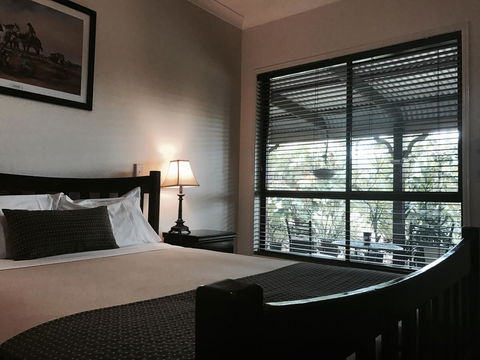 The Bearded Dragon Boutique Hotel - Port Augusta Accommodation 0