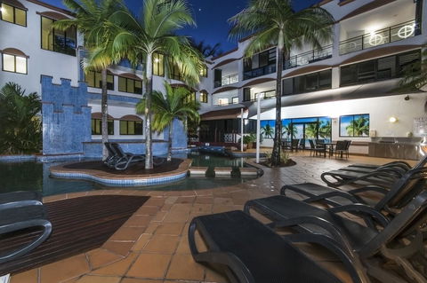 Regal Port Douglas - Port Augusta Accommodation 8