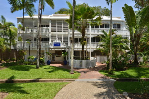 The White House Port Douglas - Port Augusta Accommodation 0