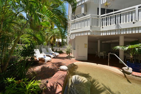 The White House Port Douglas - Port Augusta Accommodation 19