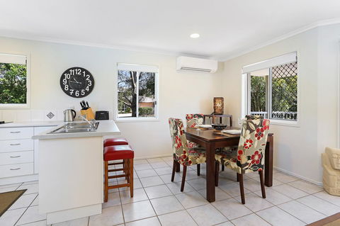 Sunrise Haven - Port Augusta Accommodation 10