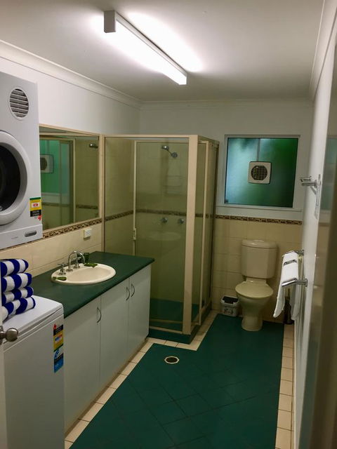 The Port Douglas Queenslander - Port Augusta Accommodation 5