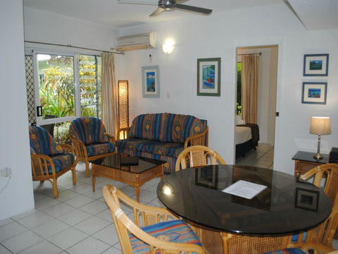 The Port Douglas Queenslander - Port Augusta Accommodation 21