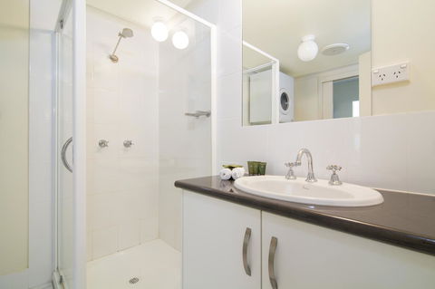 The Port Douglas Queenslander - Port Augusta Accommodation 8