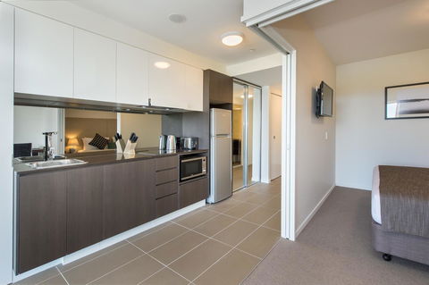 Empire Apartment Hotel Rockhampton - Port Augusta Accommodation 19