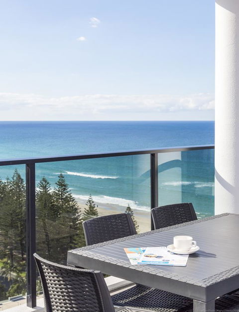 Boardwalk Burleigh Beach - Official - Port Augusta Accommodation 24