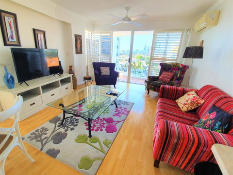 Broadbeach Holiday Apartments - Port Augusta Accommodation 4