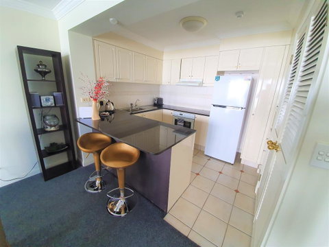 Broadbeach Holiday Apartments - Port Augusta Accommodation 29