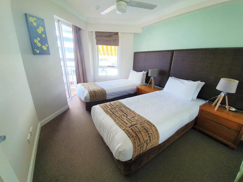 Broadbeach Holiday Apartments - Port Augusta Accommodation 7