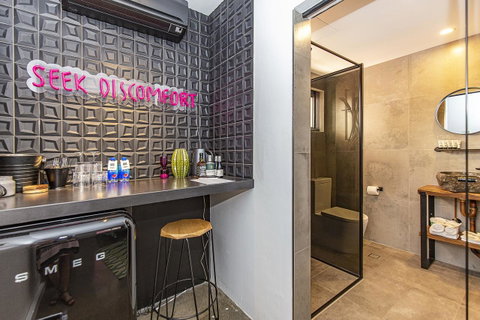 The Pink Hotel Coolangatta - Port Augusta Accommodation 26