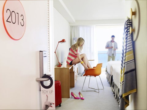 QT Gold Coast - Port Augusta Accommodation 38