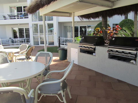 Le Beach Apartments - Port Augusta Accommodation 15