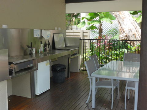 Port Douglas Retreat - Port Augusta Accommodation 7