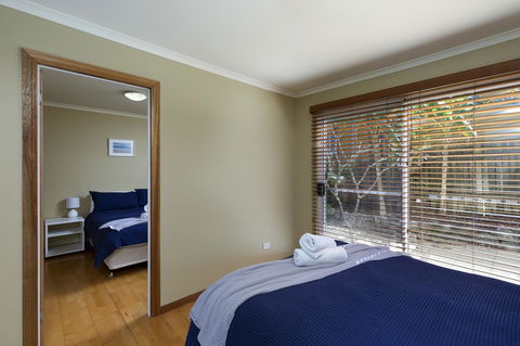 Noosa Beachhouse - Port Augusta Accommodation 12